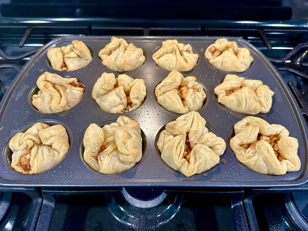 apple puffs